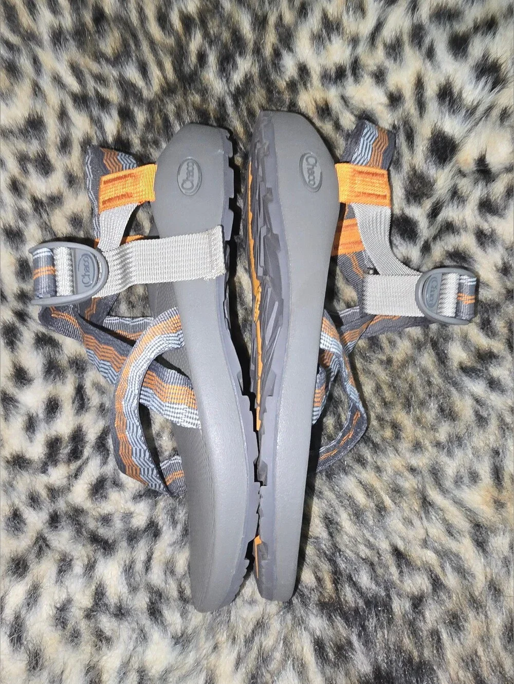 Chaco Gray Sandals Men's Size 11 Adjustable Outdoor Hiking Water Shoes